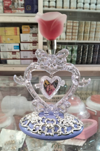 Customized Heart Shape Photo Frame with LED Rose Light Best Gifts for Anniversary Birthday Valentine Wedding Decorative Photo Frame